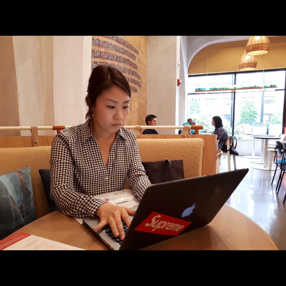 Meet your Posher, So young